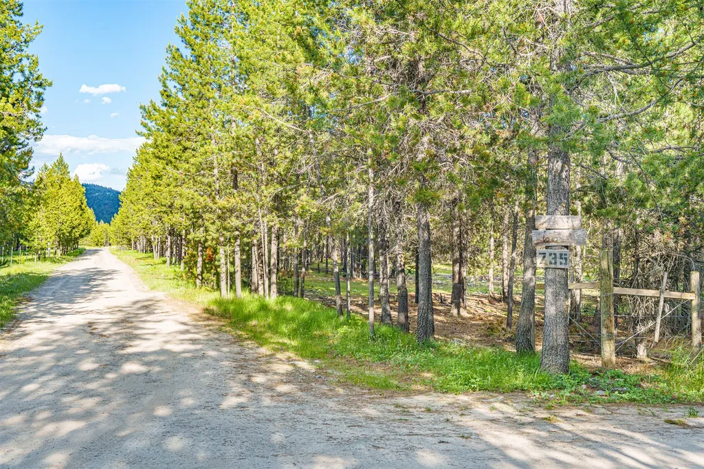675 Griz Lane Marion MT 59925