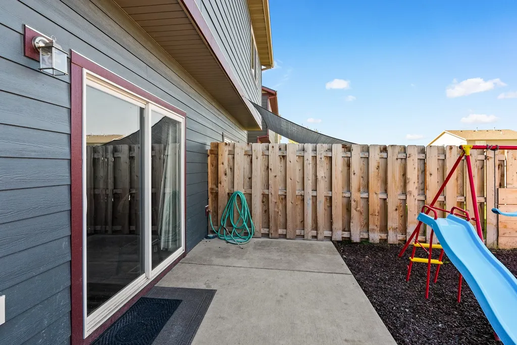 97 9th Street Belgrade MT 59714