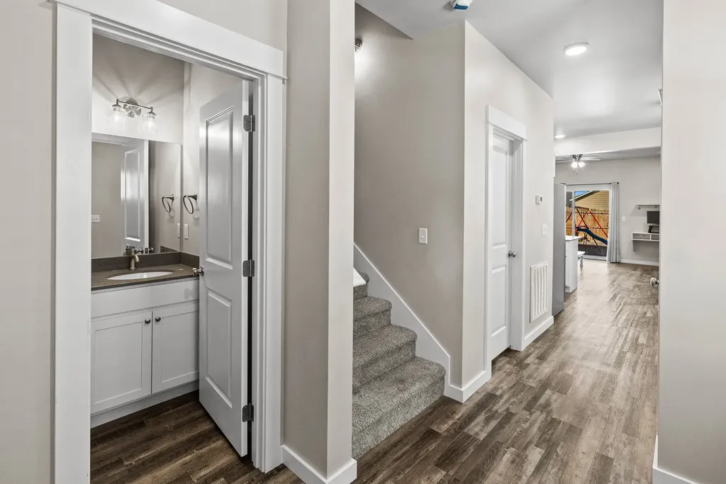 97 9th Street Belgrade MT 59714