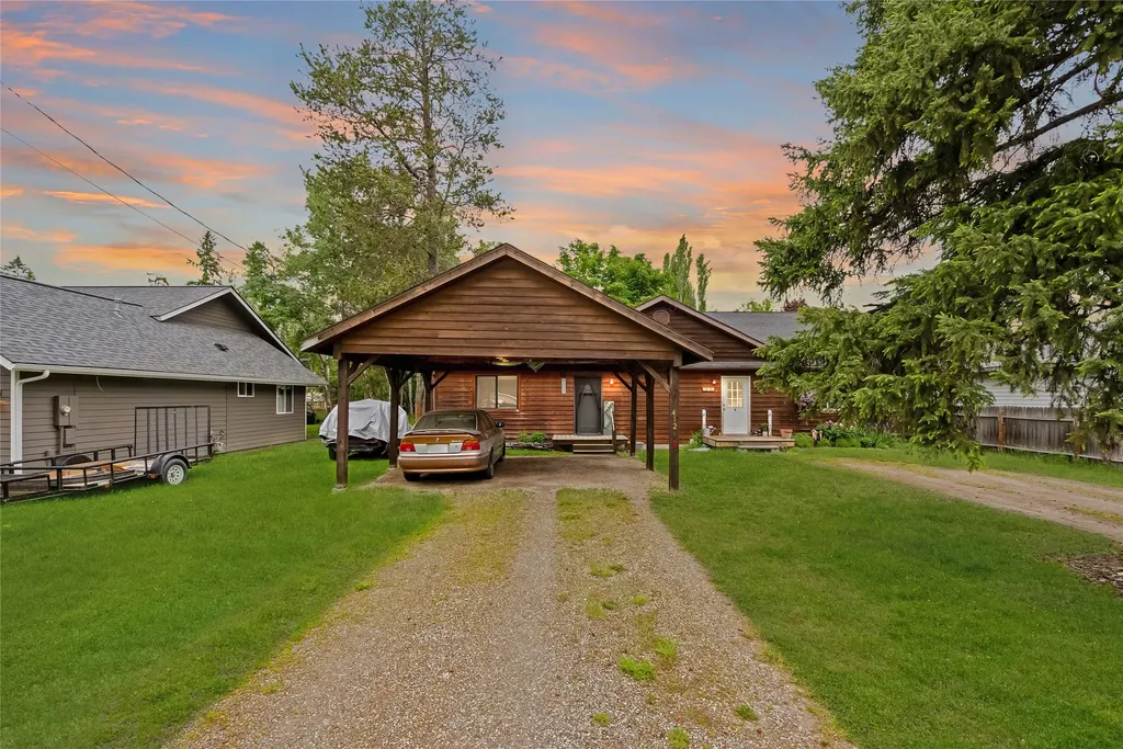 412 W 8th Street Whitefish MT 59937