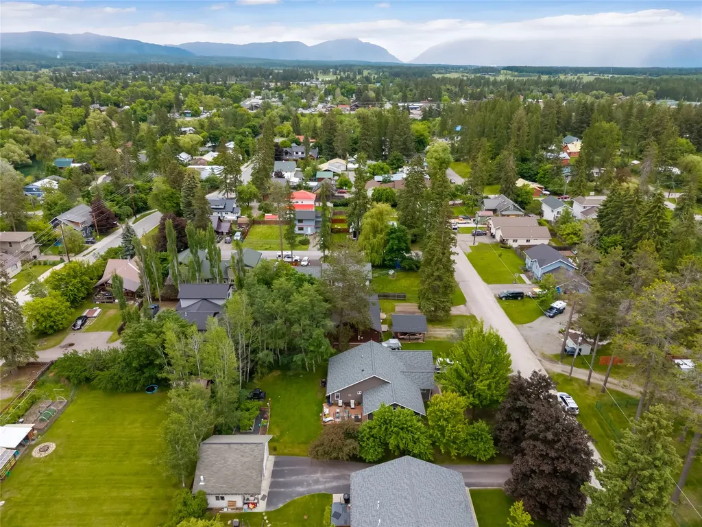 412 W 8th Street Whitefish MT 59937