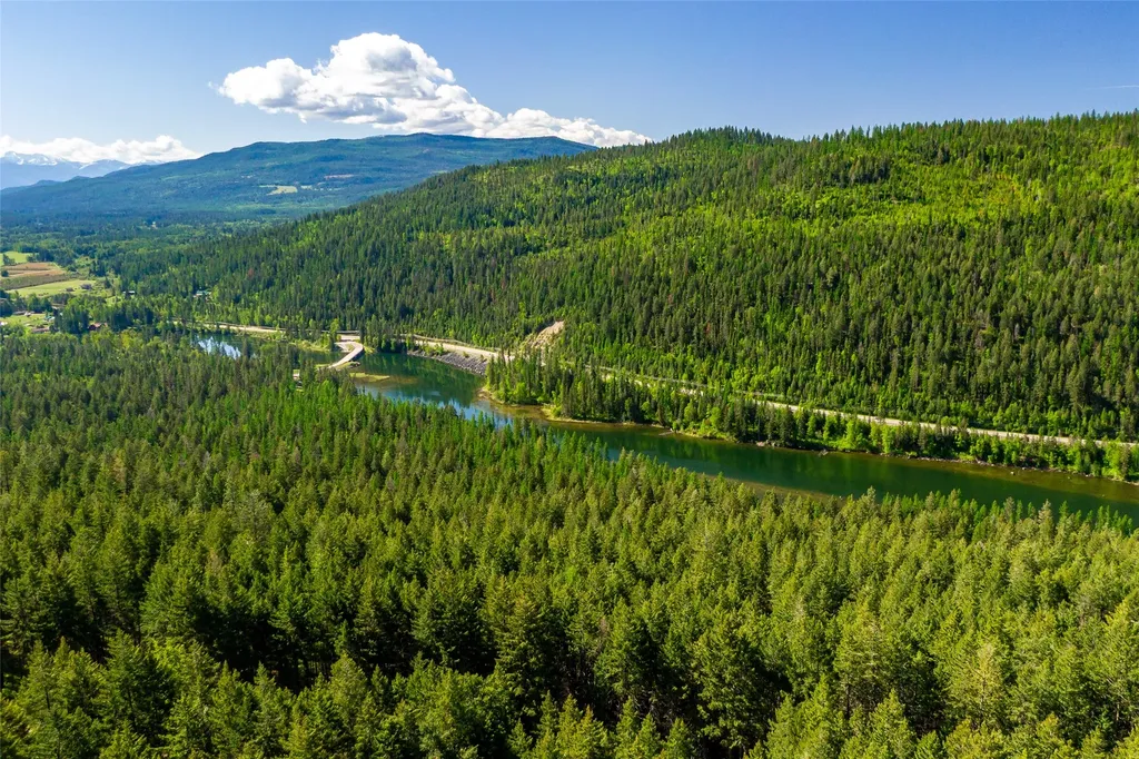25 Starview Drive Bigfork MT 59911