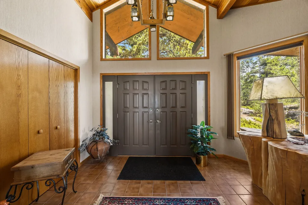 Nhn Eagle Bend Drive Bigfork MT 59911