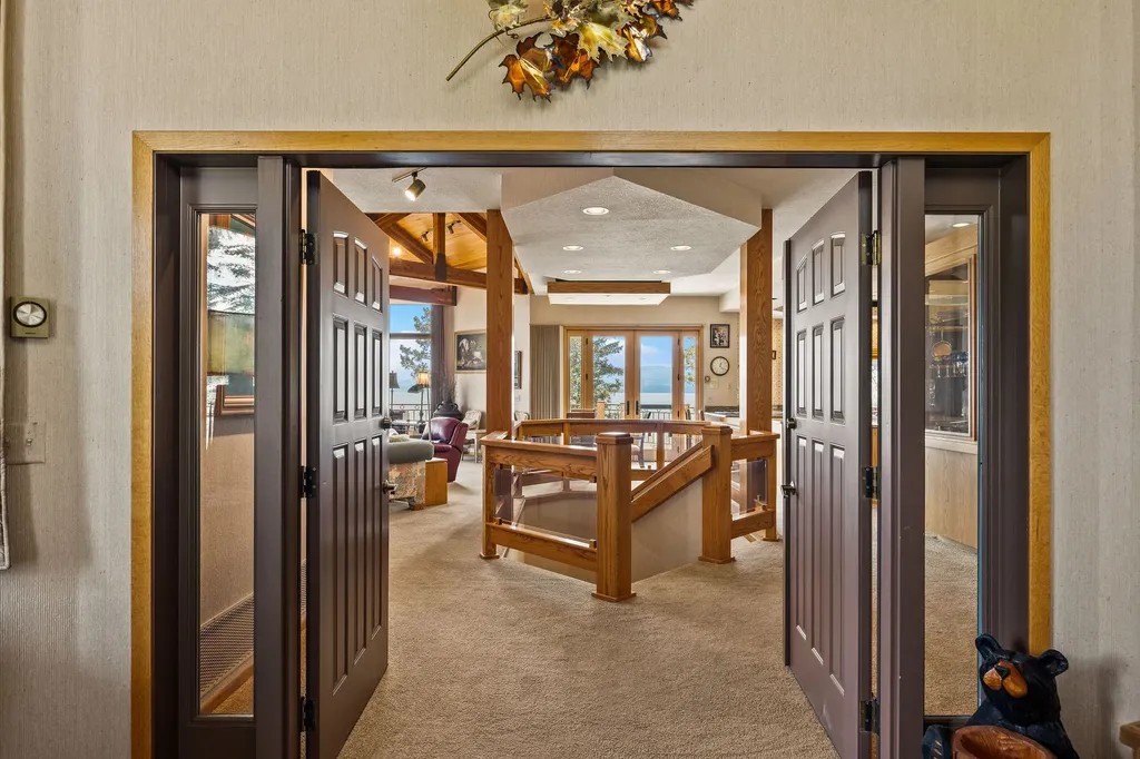 Nhn Eagle Bend Drive Bigfork MT 59911