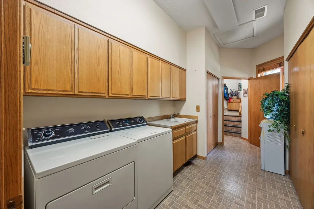 Nhn Eagle Bend Drive Bigfork MT 59911