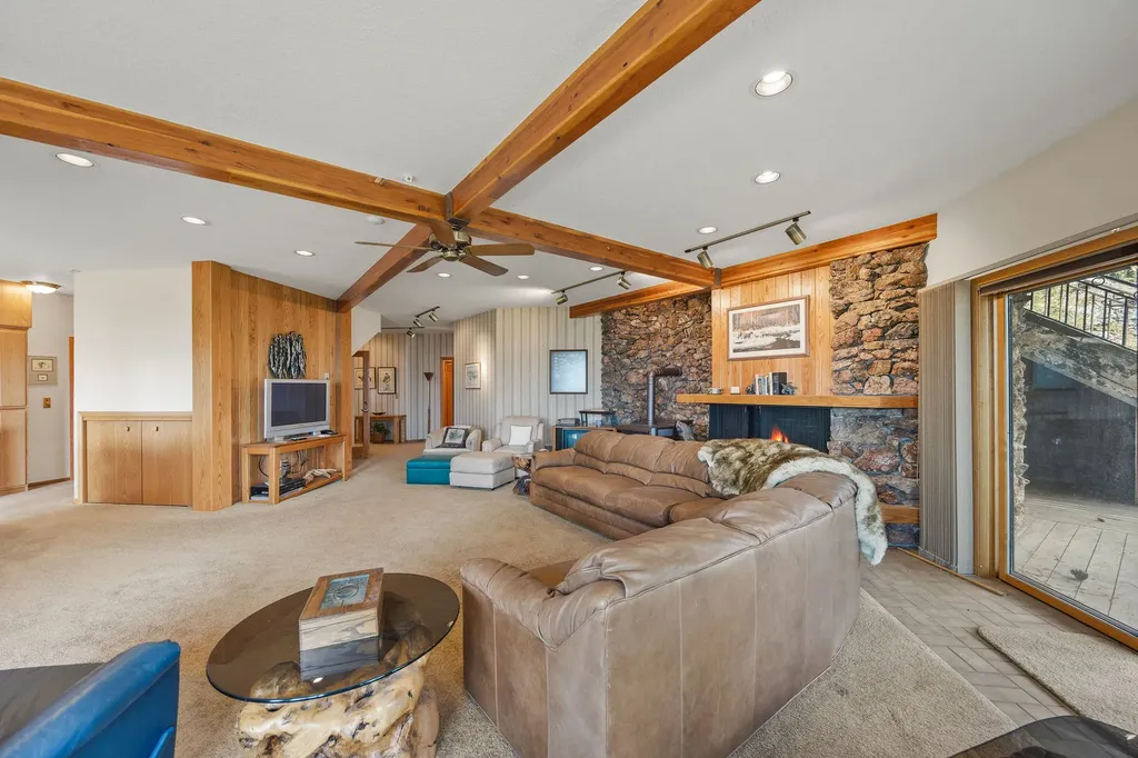 Nhn Eagle Bend Drive Bigfork MT 59911