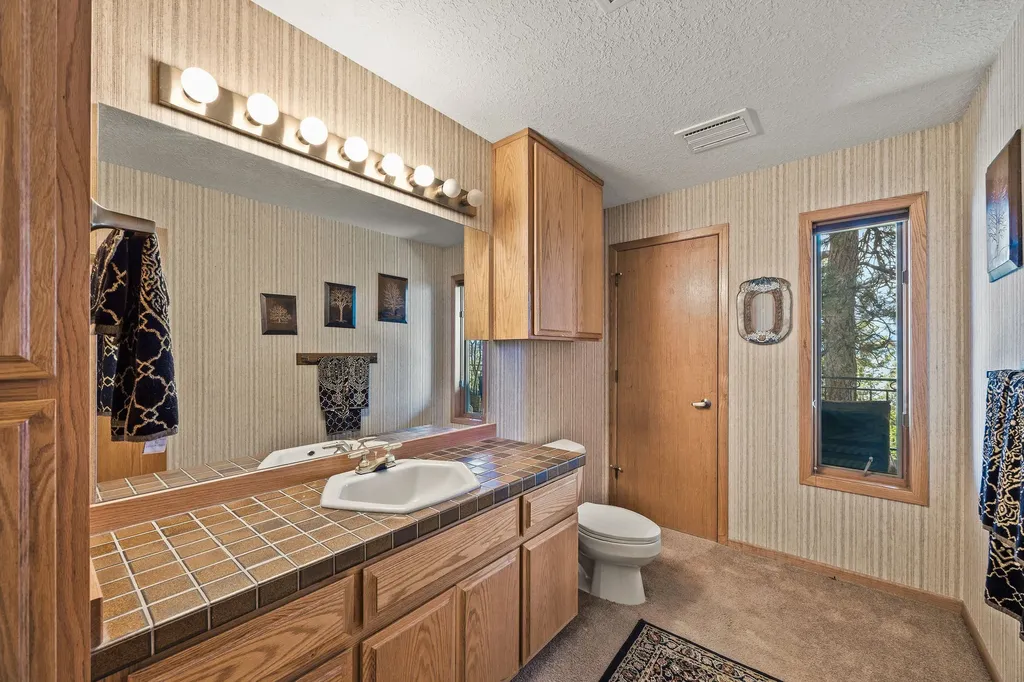 Nhn Eagle Bend Drive Bigfork MT 59911