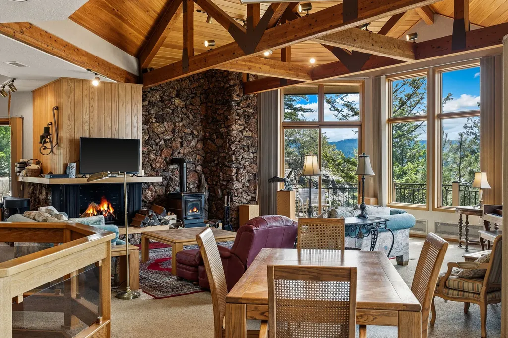 Nhn Eagle Bend Drive Bigfork MT 59911