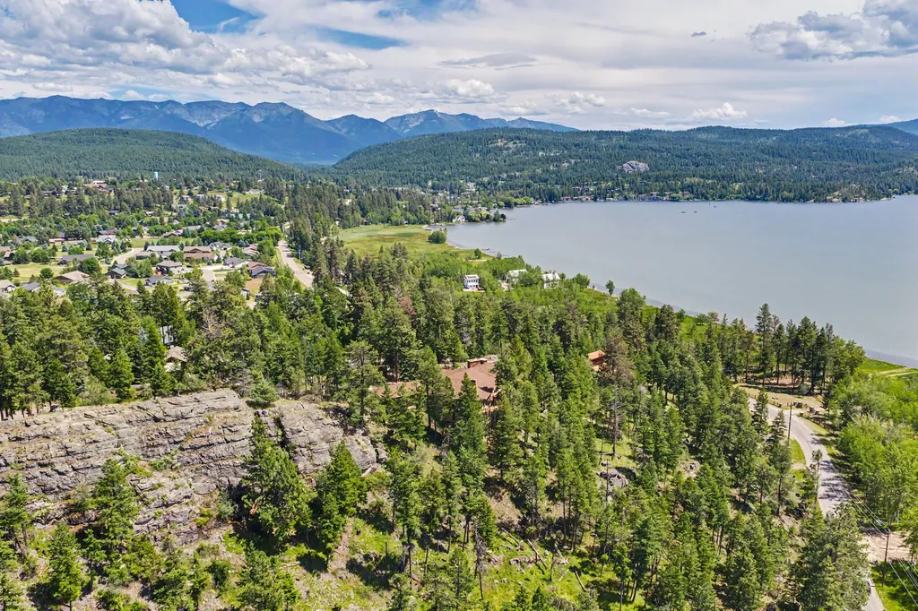 Nhn Eagle Bend Drive Bigfork MT 59911