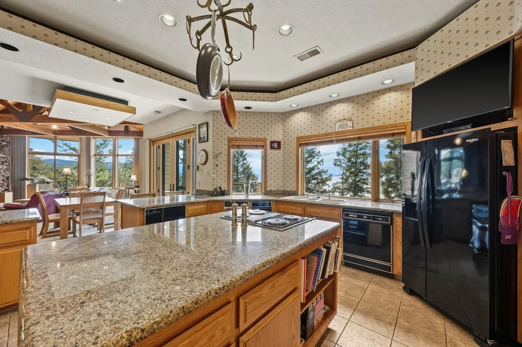 Nhn Eagle Bend Drive Bigfork MT 59911