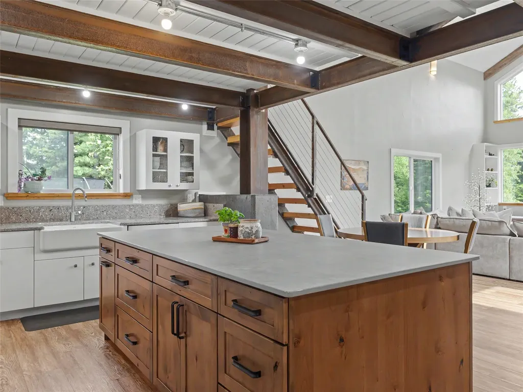 28012 Meadow Creek Road Bigfork MT 59911