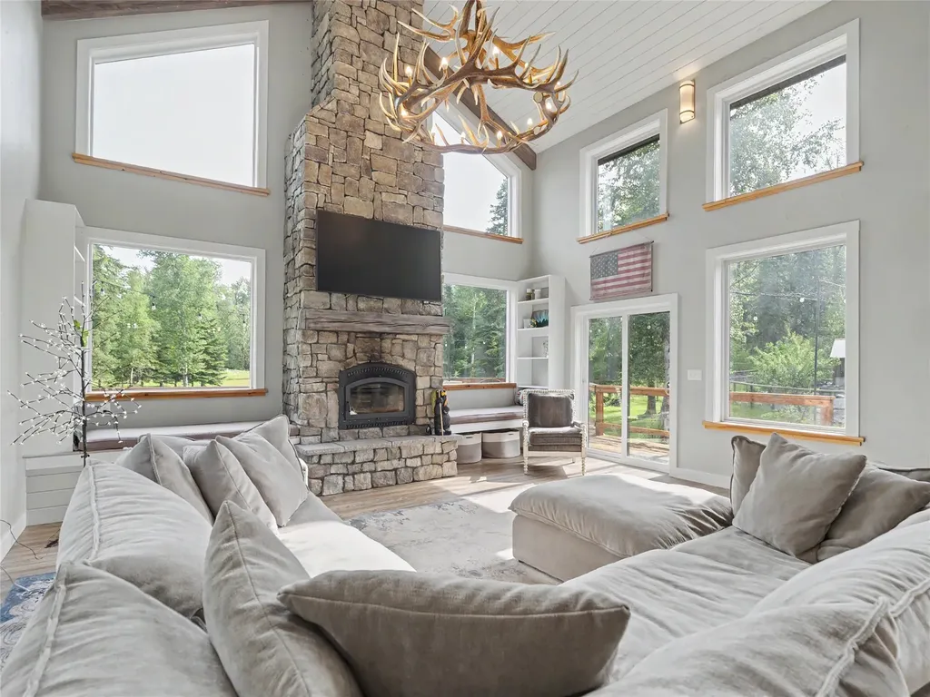 28012 Meadow Creek Road Bigfork MT 59911