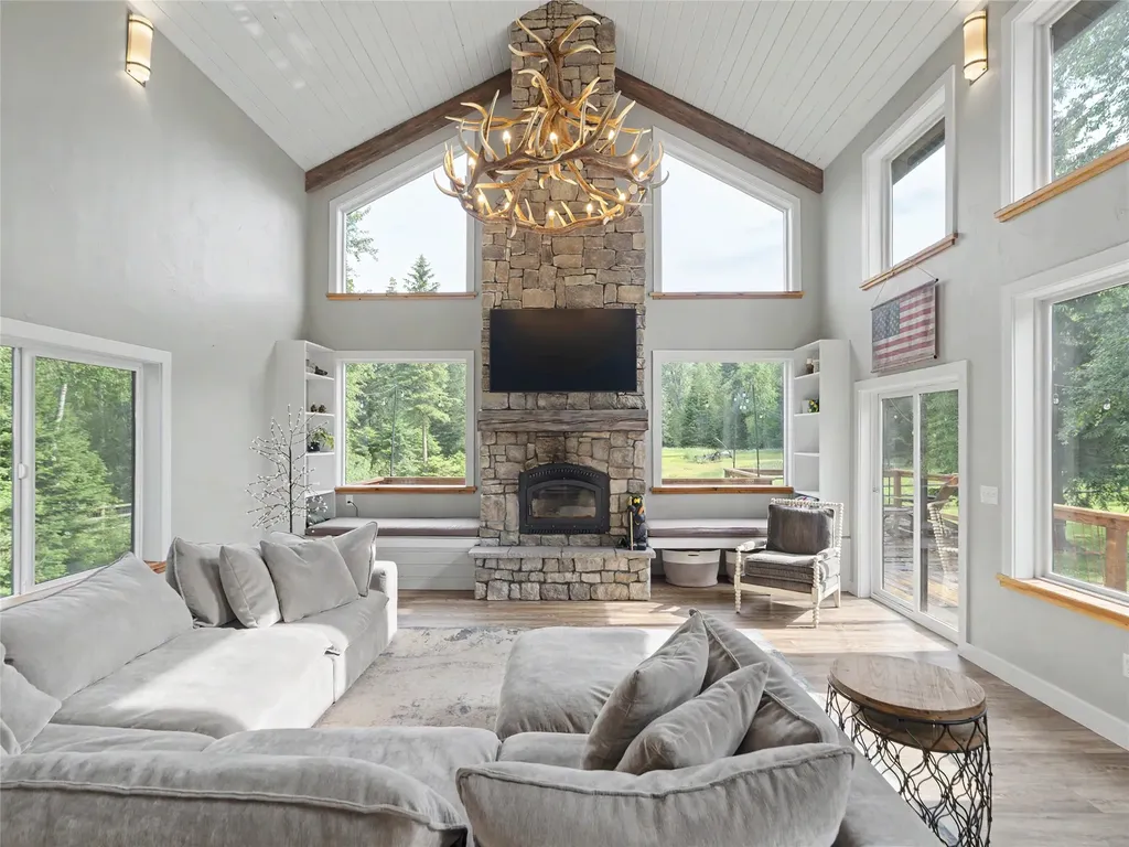 28012 Meadow Creek Road Bigfork MT 59911