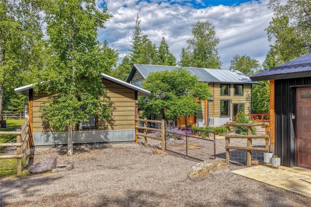 28012 Meadow Creek Road Bigfork MT 59911