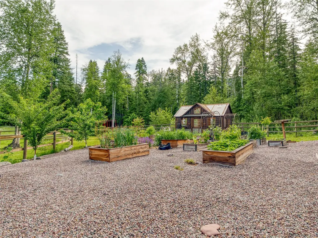 28012 Meadow Creek Road Bigfork MT 59911