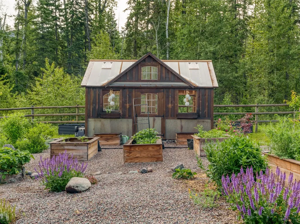 28012 Meadow Creek Road Bigfork MT 59911
