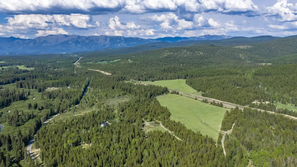 6999 Fortine Creek Road Trego MT 59934