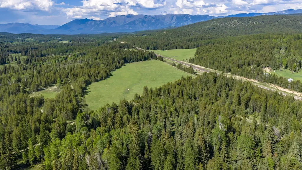 6999 Fortine Creek Road Trego MT 59934