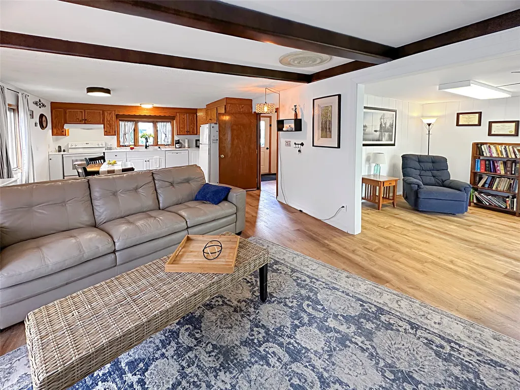 117 3rd Avenue NW Cut Bank MT 59427