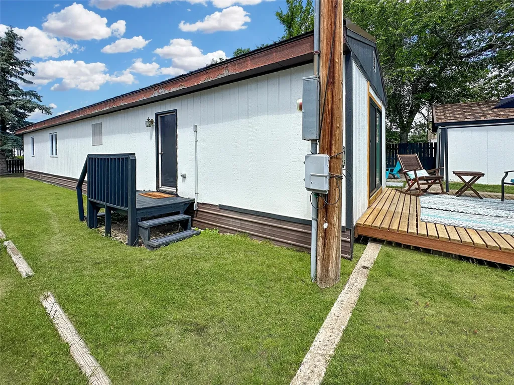 117 3rd Avenue NW Cut Bank MT 59427