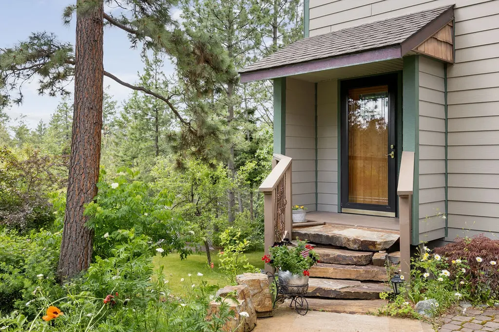 370 S Eighty Drive Somers MT 59932