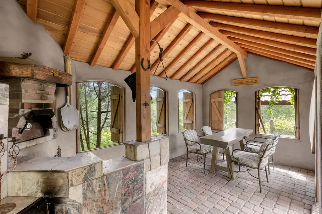 370 S Eighty Drive Somers MT 59932