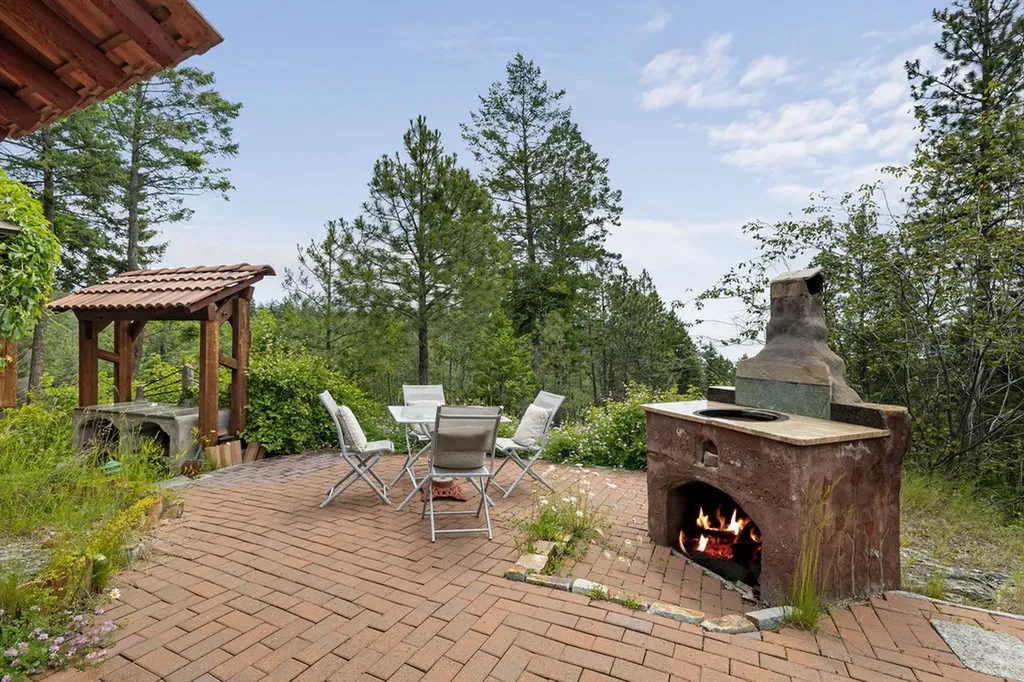 370 S Eighty Drive Somers MT 59932