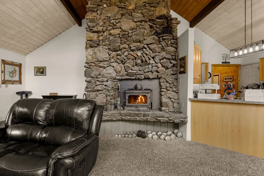 1815 Emmons Canyon Road Kila MT 59920