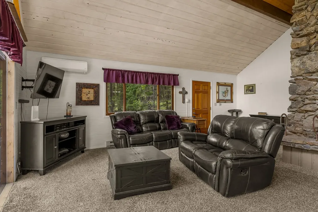 1815 Emmons Canyon Road Kila MT 59920