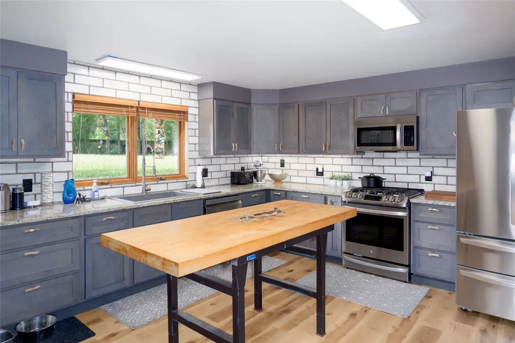164 Cecil Drive Troy MT 59935