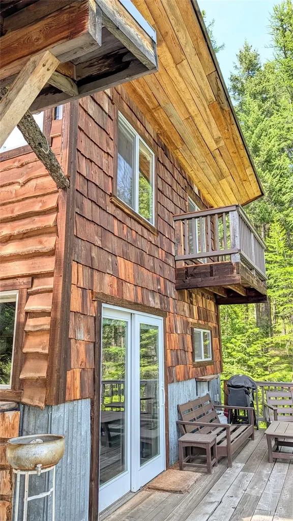 458 Haugen Heights Whitefish MT 59937
