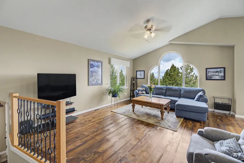 16 Evergreen Court Clancy MT 59634