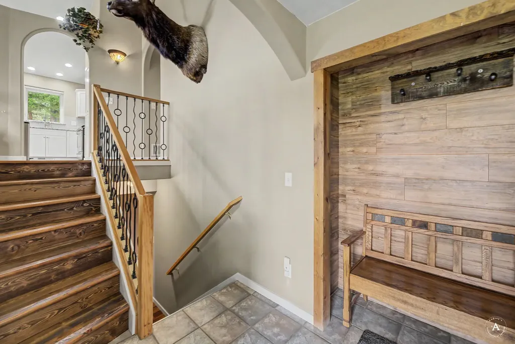 16 Evergreen Court Clancy MT 59634