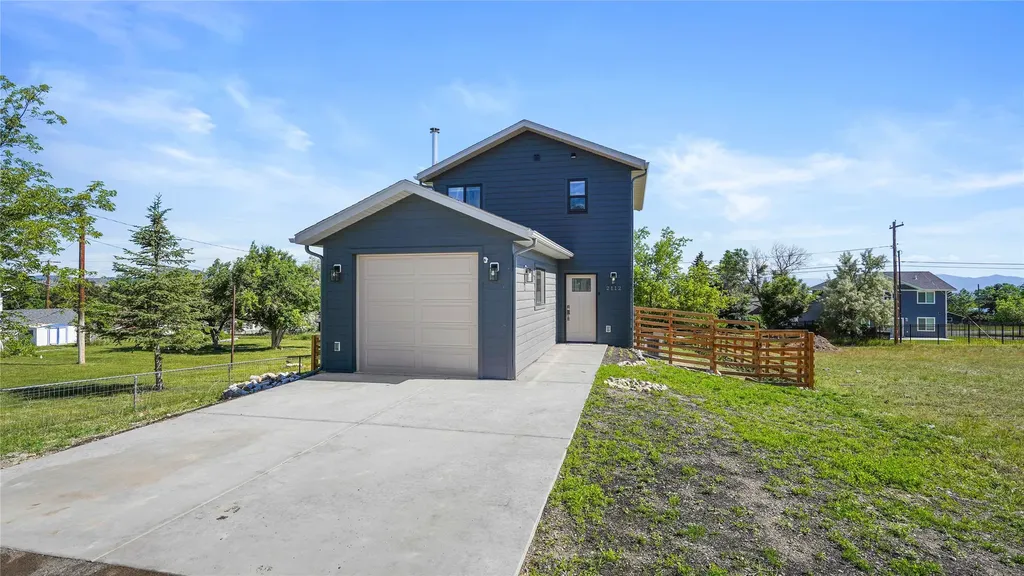 2112 Knight Street Helena MT 59601