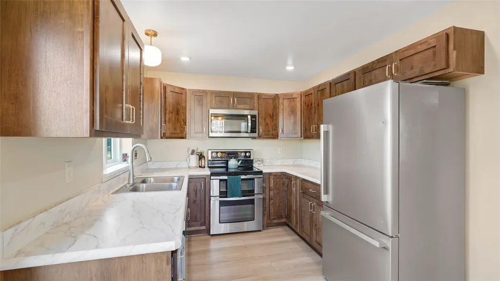 2112 Knight Street Helena MT 59601