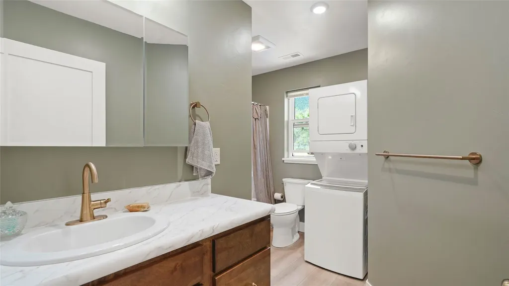 2112 Knight Street Helena MT 59601