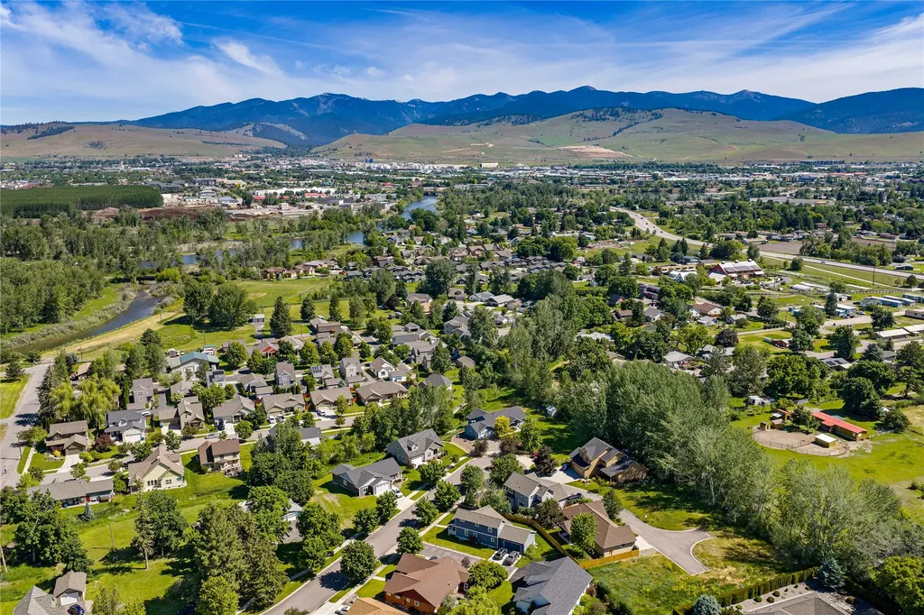 2719 Emery Place Missoula MT 59804