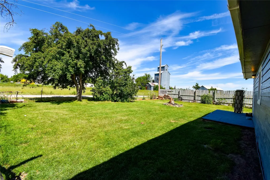 53424 2nd Avenue E Charlo MT 59824
