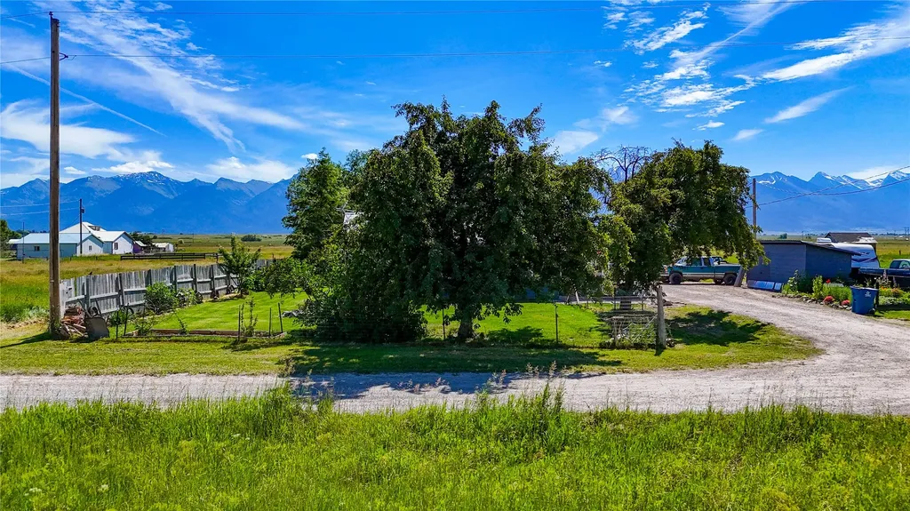 53424 2nd Avenue E Charlo MT 59824
