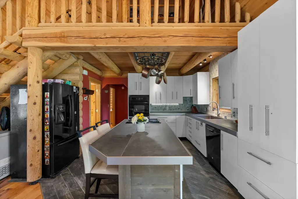 23577 Wapiti Road Huson MT 59846
