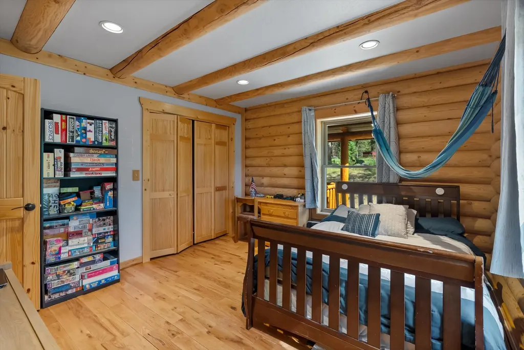 23577 Wapiti Road Huson MT 59846