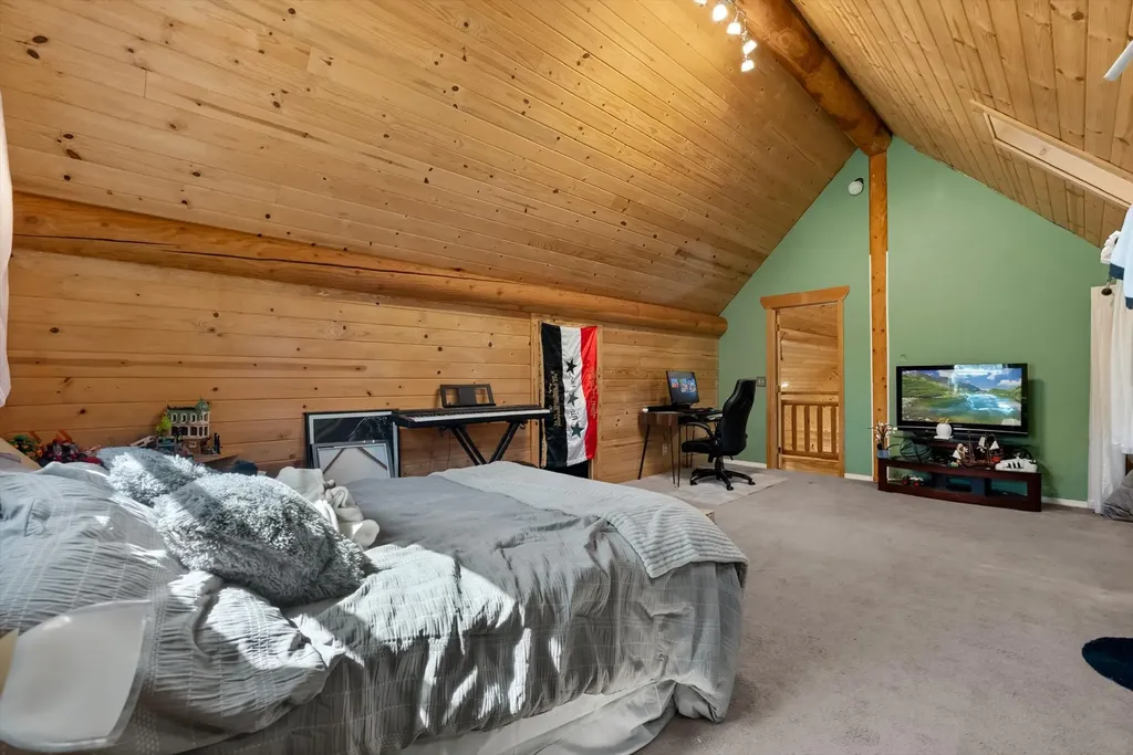 23577 Wapiti Road Huson MT 59846