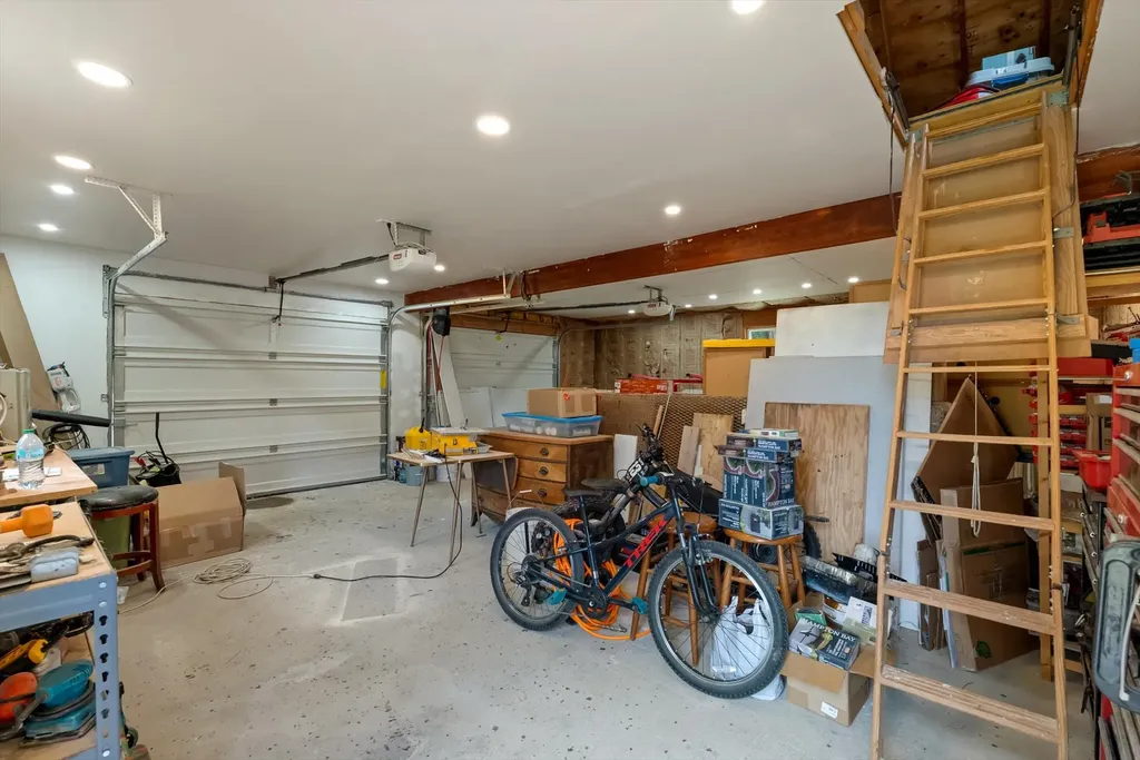 23577 Wapiti Road Huson MT 59846