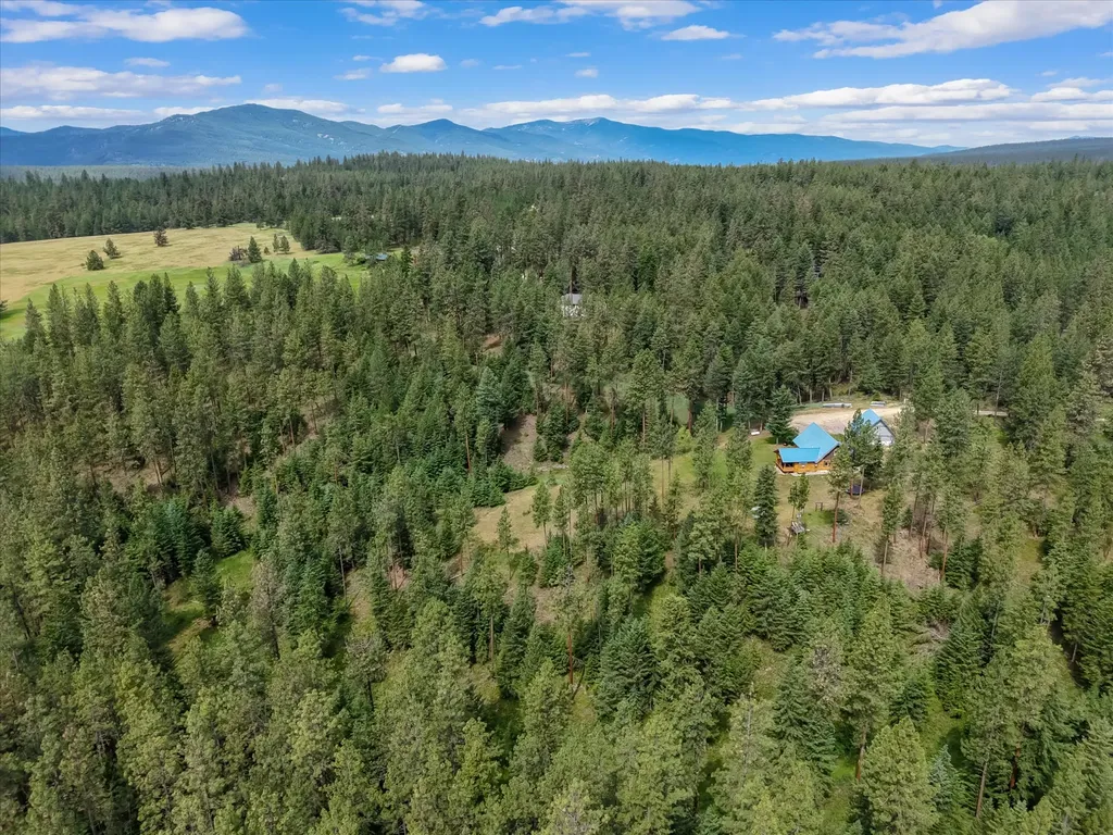 23577 Wapiti Road Huson MT 59846