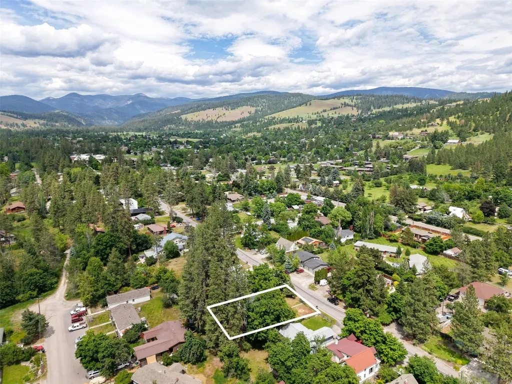 2405 Gilbert Avenue Missoula MT 59802
