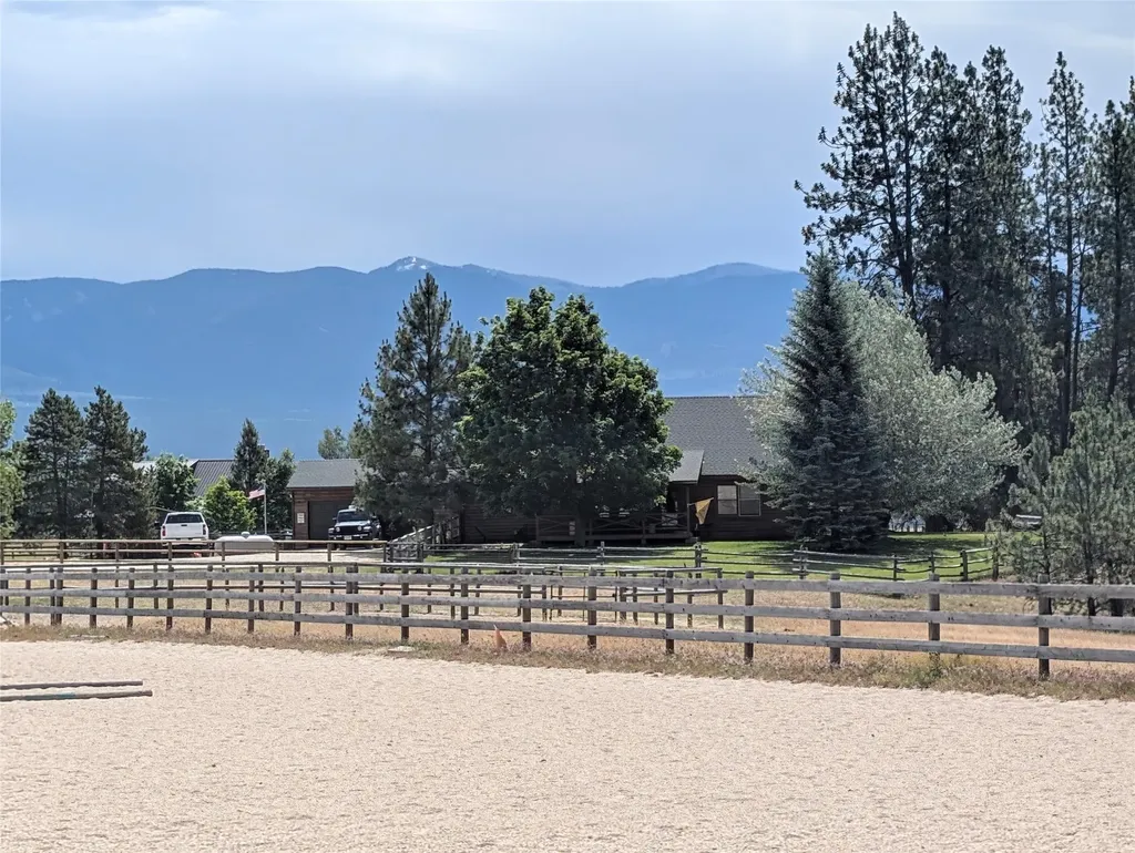 511 Hudson Lane Victor MT 59875