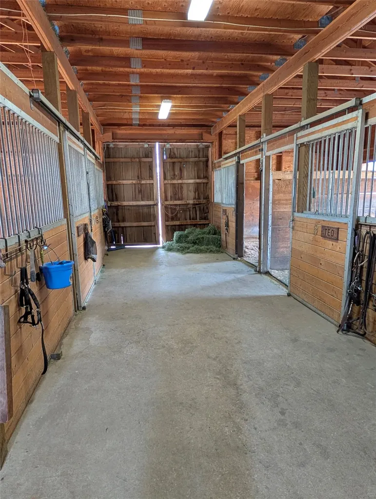511 Hudson Lane Victor MT 59875