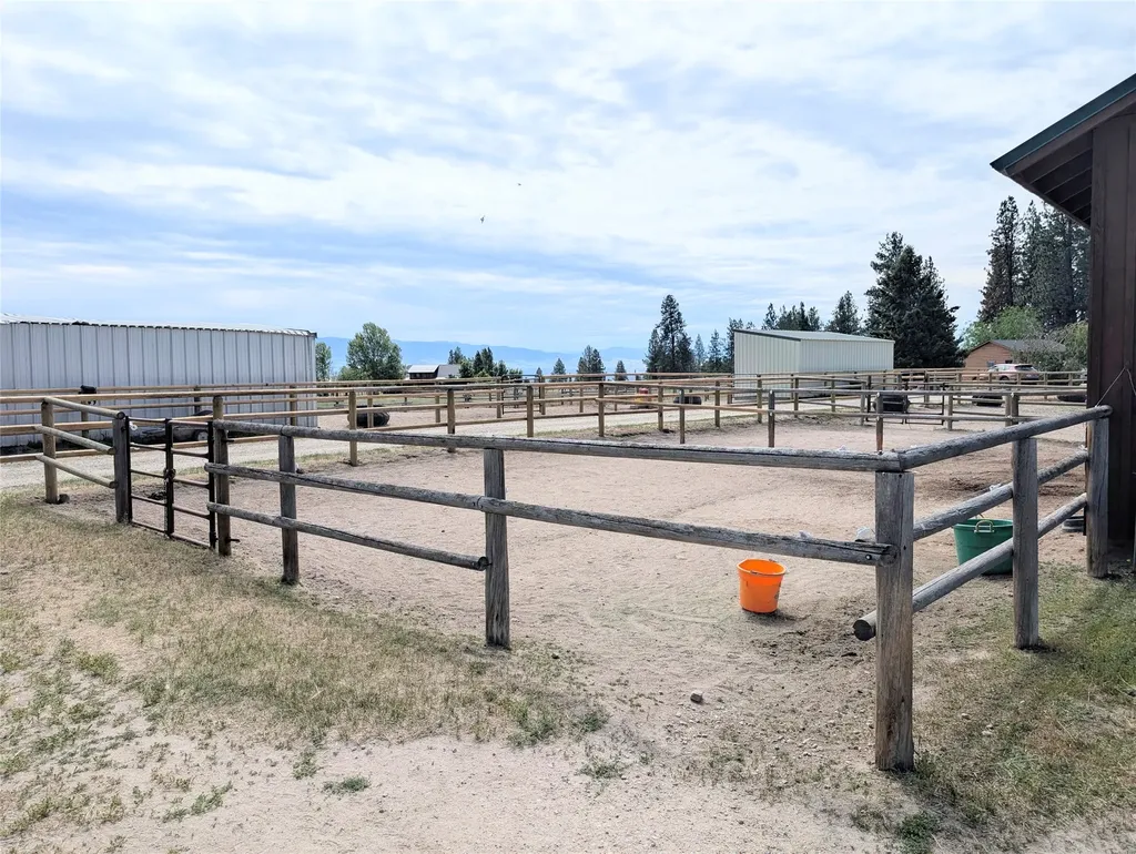 511 Hudson Lane Victor MT 59875