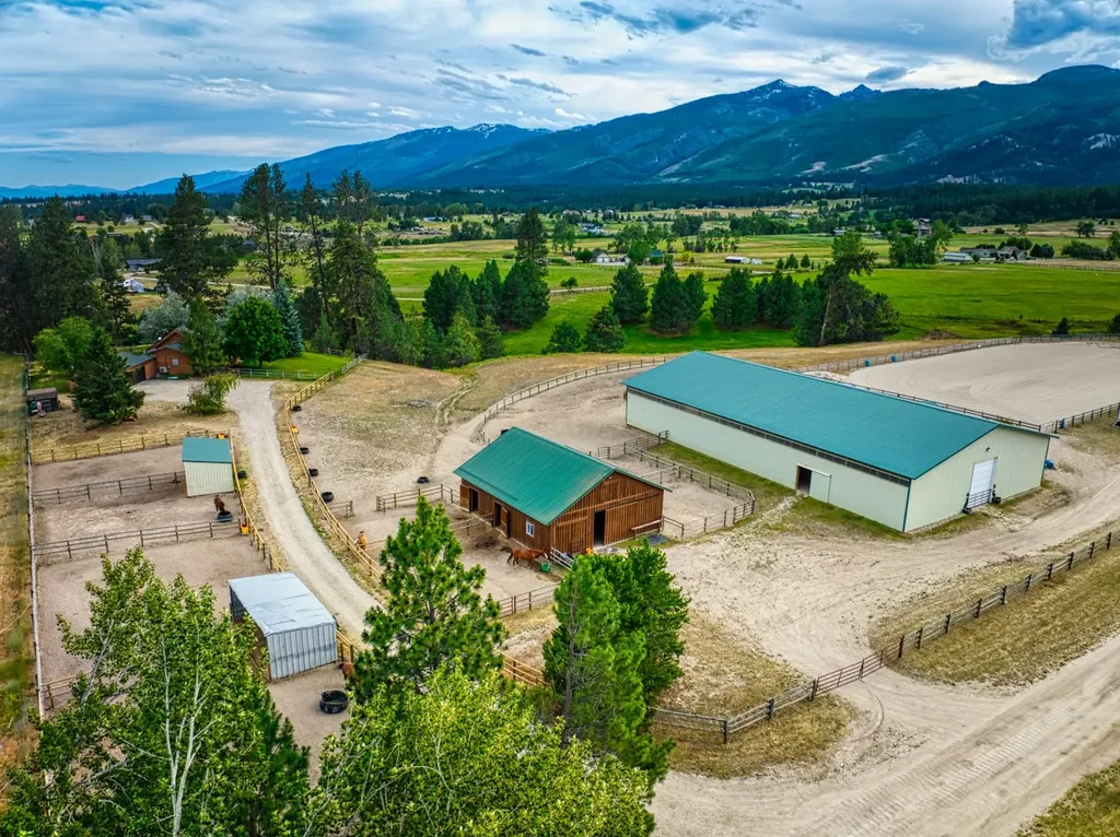 511 Hudson Lane Victor MT 59875