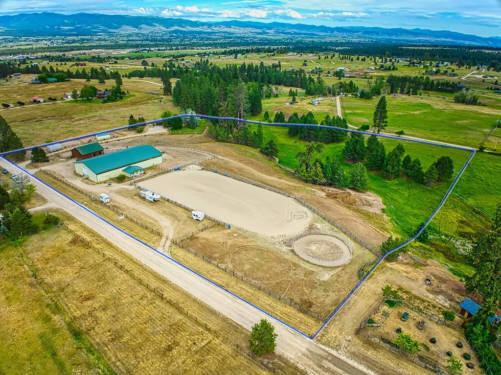 511 Hudson Lane Victor MT 59875